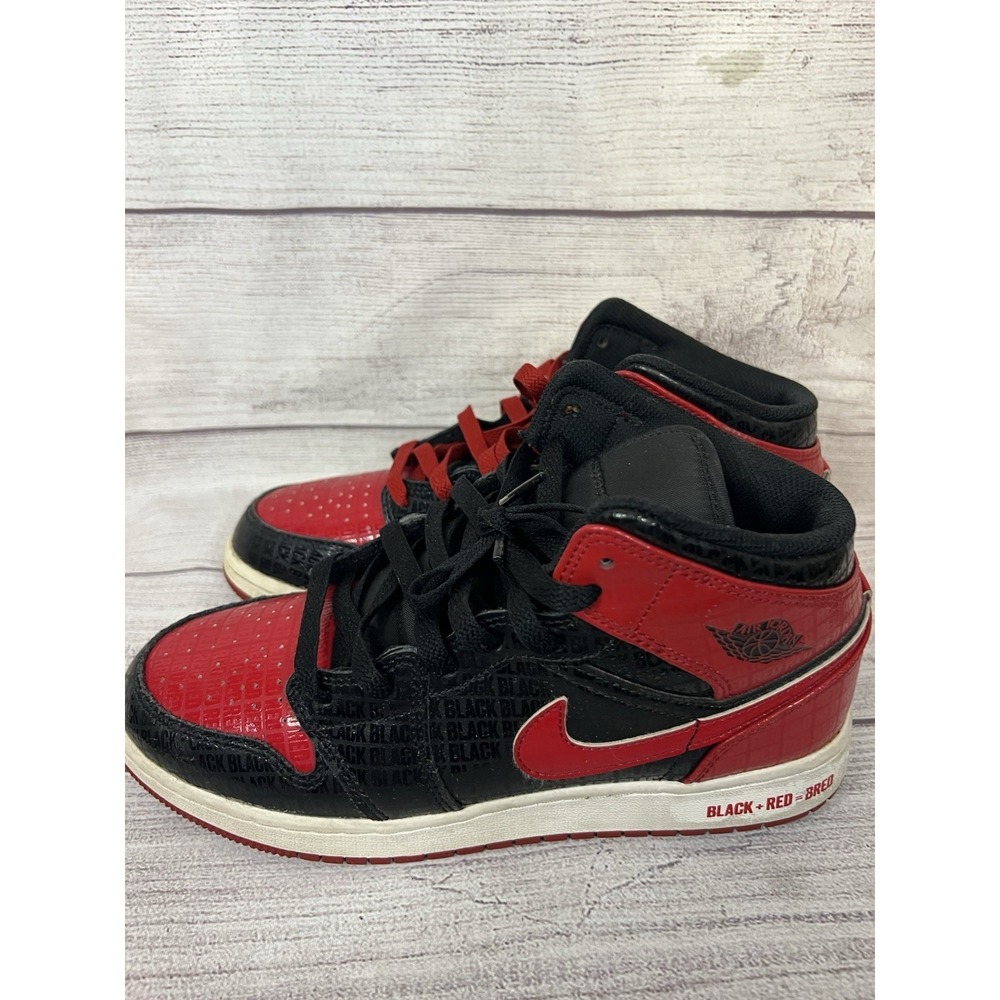 Nike Air Jordan 1 Mid SS Bred Text Black Red GS Size 6.5Y Youth DM9650 001 AJ - Picture 4 of 8